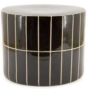 Mesita cerámica marrón